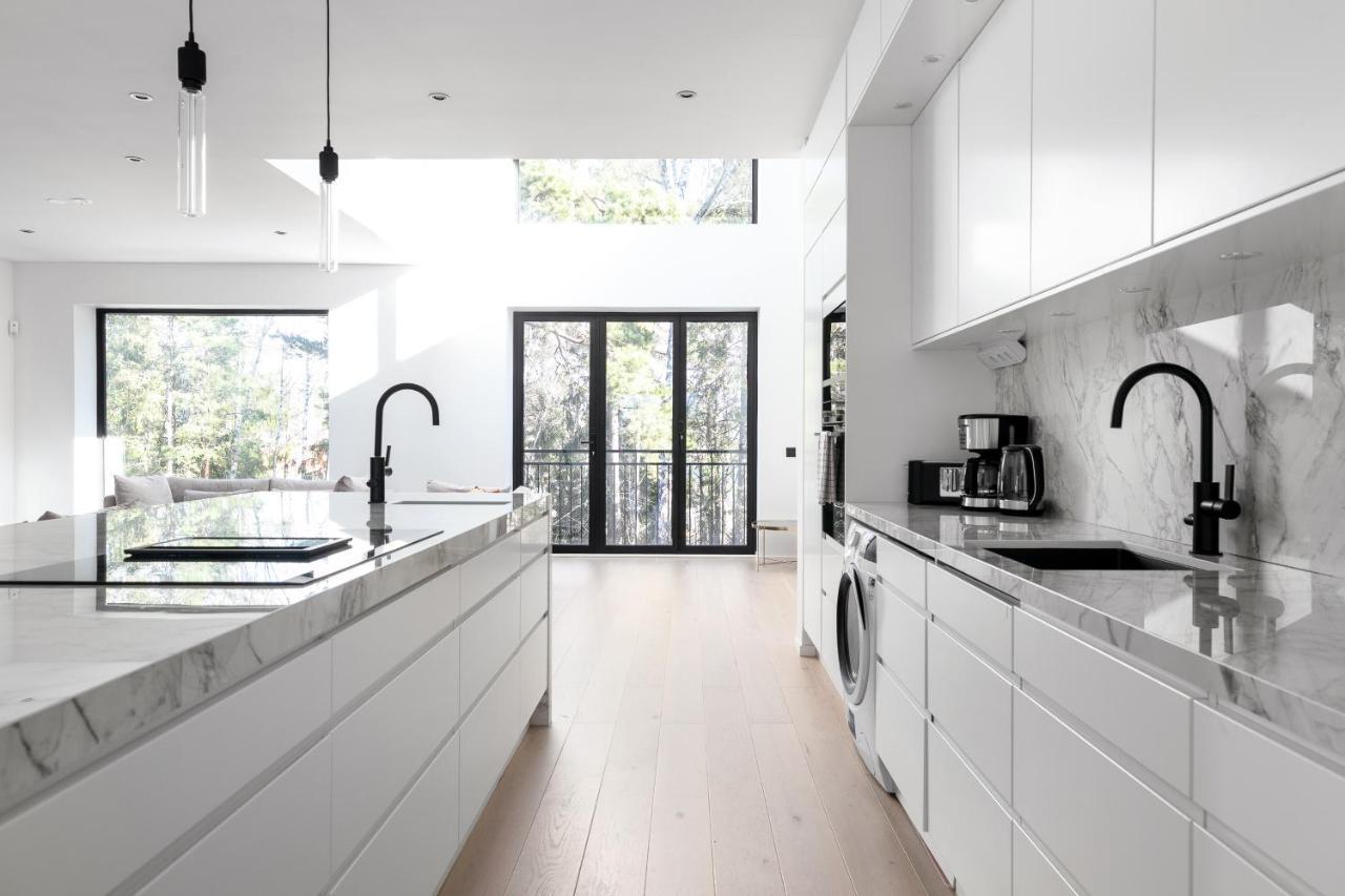 Stylish And Spacious Family Home Стокгольм Екстер'єр фото